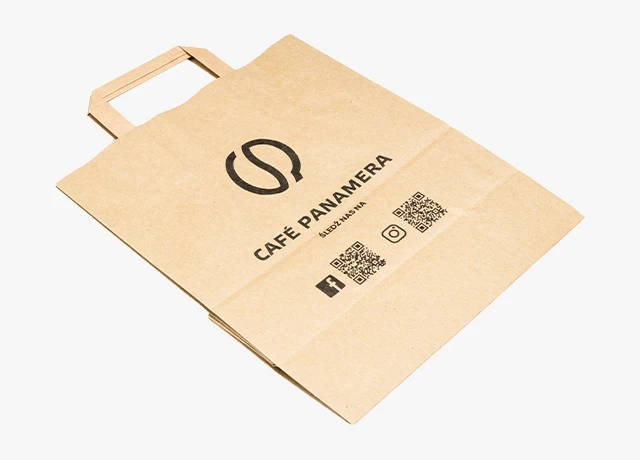 kartony z nadrukiem budujące rozpoznawalność marki, realizacja dla firmy Cafe Panamera